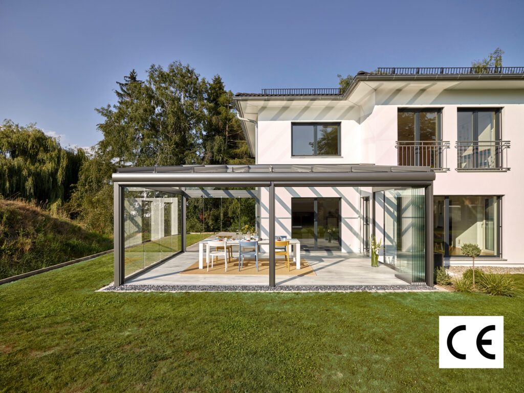 Solarlux-Terrassenüberdachungen - CE-Zertifizierung steht für Qualität und Sicherheit