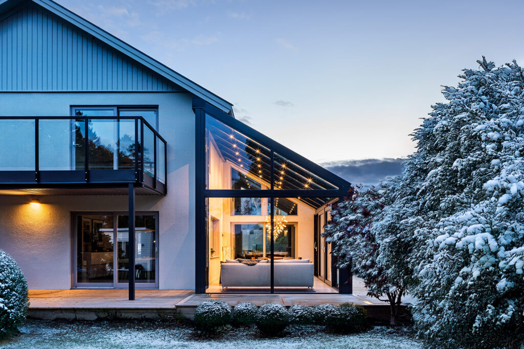 Der bester Platz im Winter ist im Wintergarten